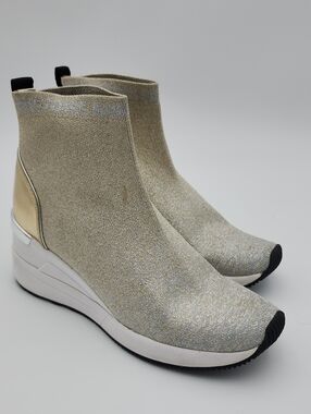 Michael Kors Size 6 Women's Metallic Knit Slip-On Sneakers‎ - Gold And Silver